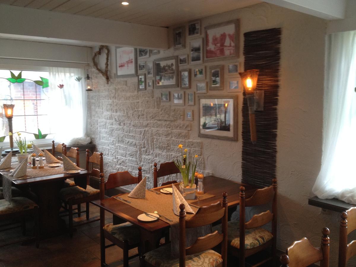 Groß Grönau Landhaus Absalonshorst酒店 外观 照片