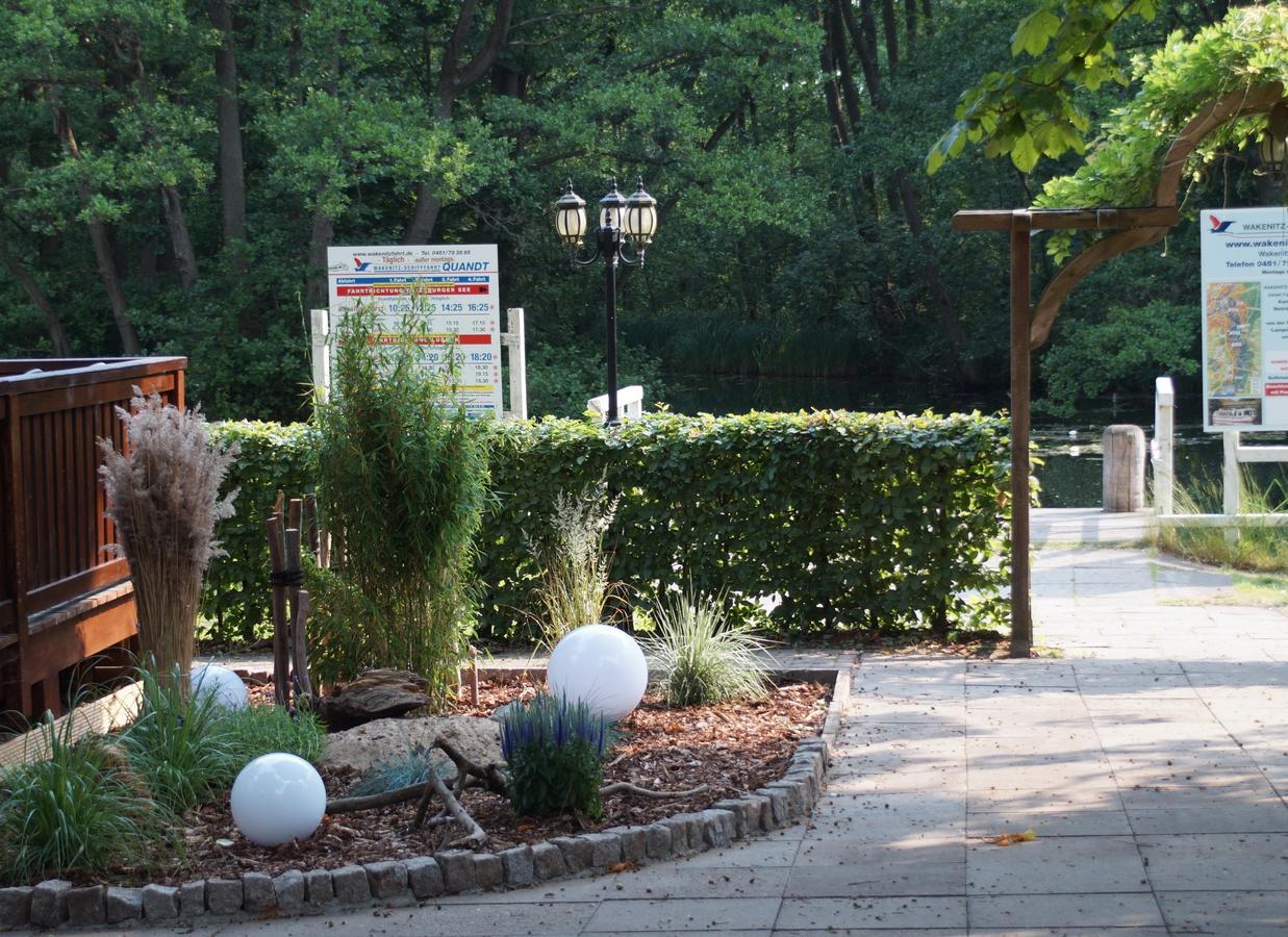 Groß Grönau Landhaus Absalonshorst酒店 外观 照片